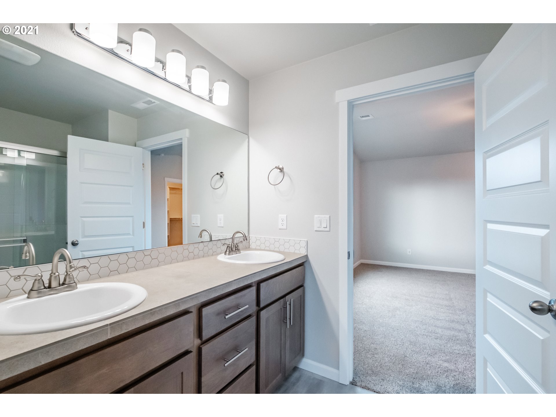 51785 Fordham Drive La Pine, OR 97739 - Photo 19 of 32