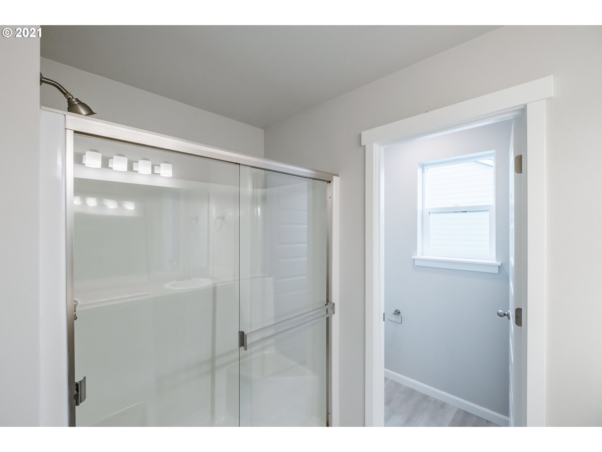 51785 Fordham Drive La Pine, OR 97739 - Photo 20 of 32