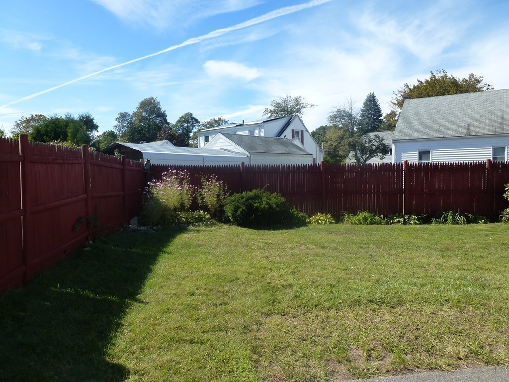 41 Farrell Road Lynn, MA 01905 - Photo 21 of 23 Gallery Image 21
