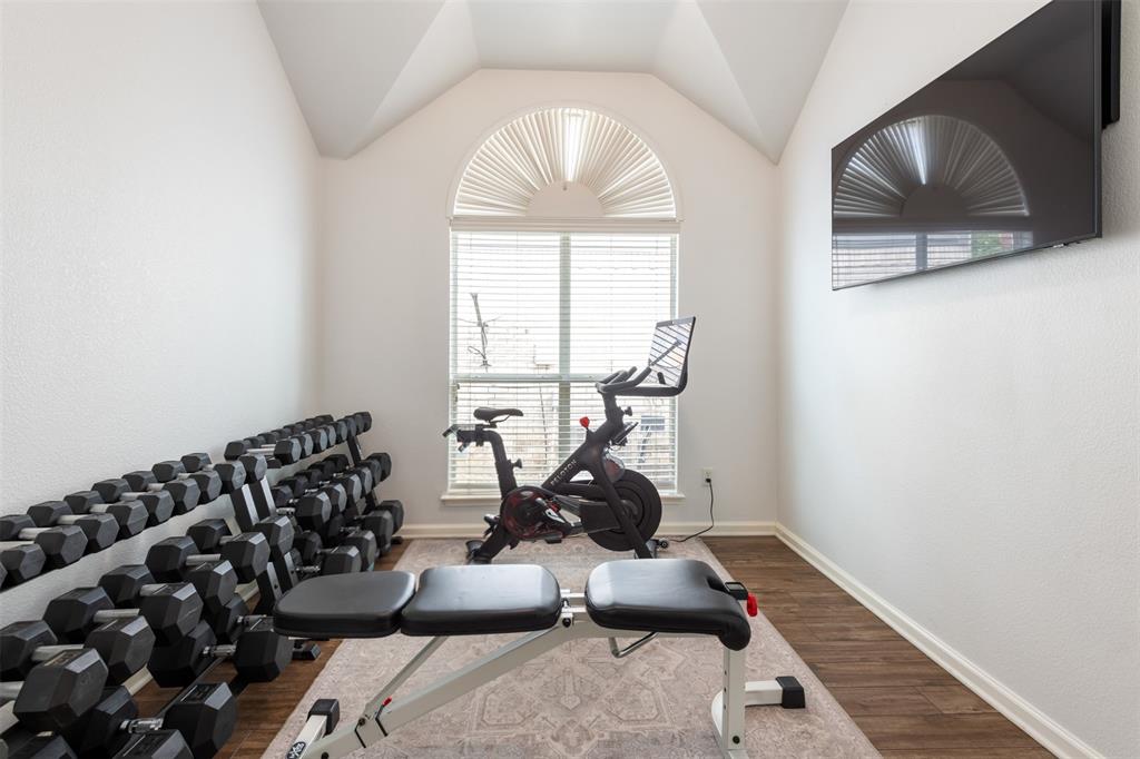 10012 Chadbourne Road Fort Worth, TX 76244 - Photo 4 of 25