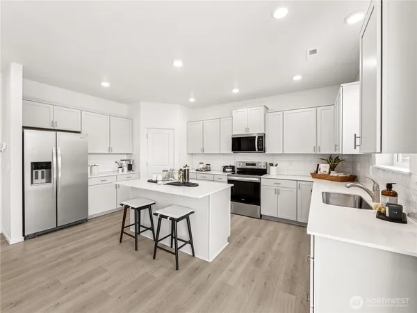 $749,995 | 713 129th Street East, Unit 8, Tacoma, WA 98445