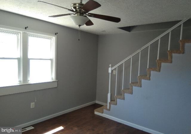 806 Creek Road Baltimore, MD 21221 - Photo 10 of 12 Gallery Image 10