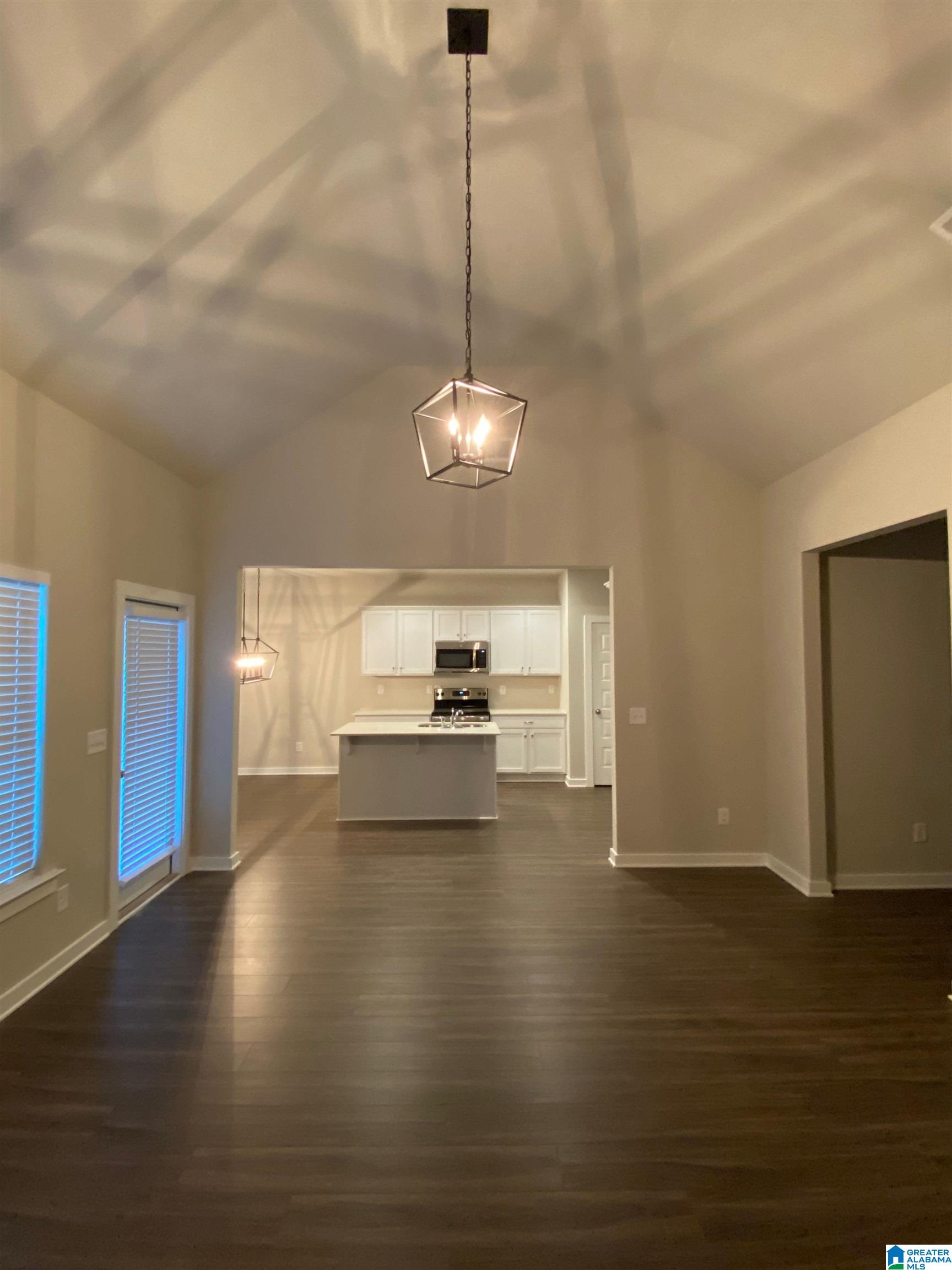220 Avalon Way Clanton, AL 35045 - Photo 4 of 27