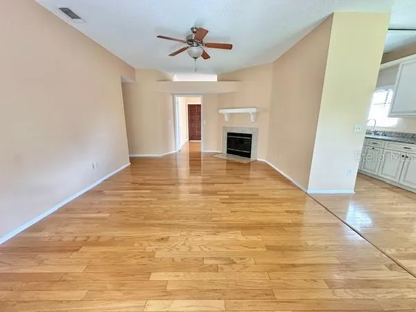 $2,345 | 587 Holbrook Circle, Lake Mary, FL 32746