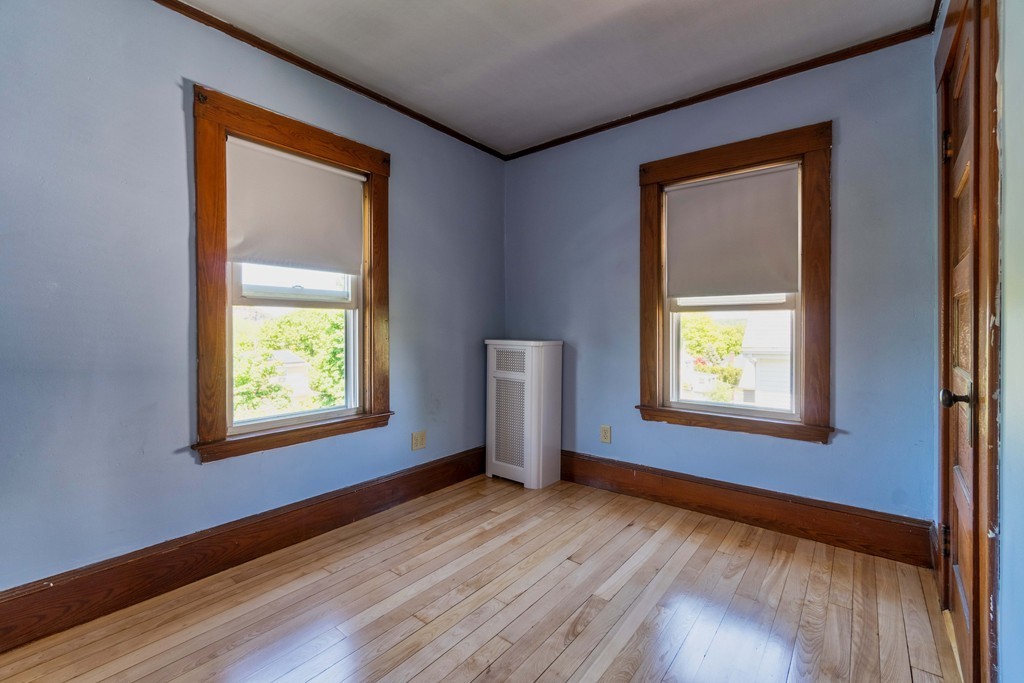 87 Wendell Street Winchester, MA 01890 - Photo 17 of 28
