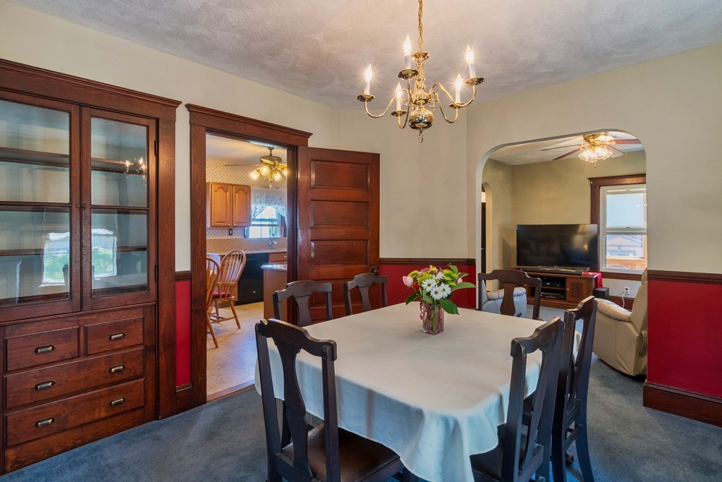 87 Wendell Street Winchester, MA 01890 - Photo 6 of 28