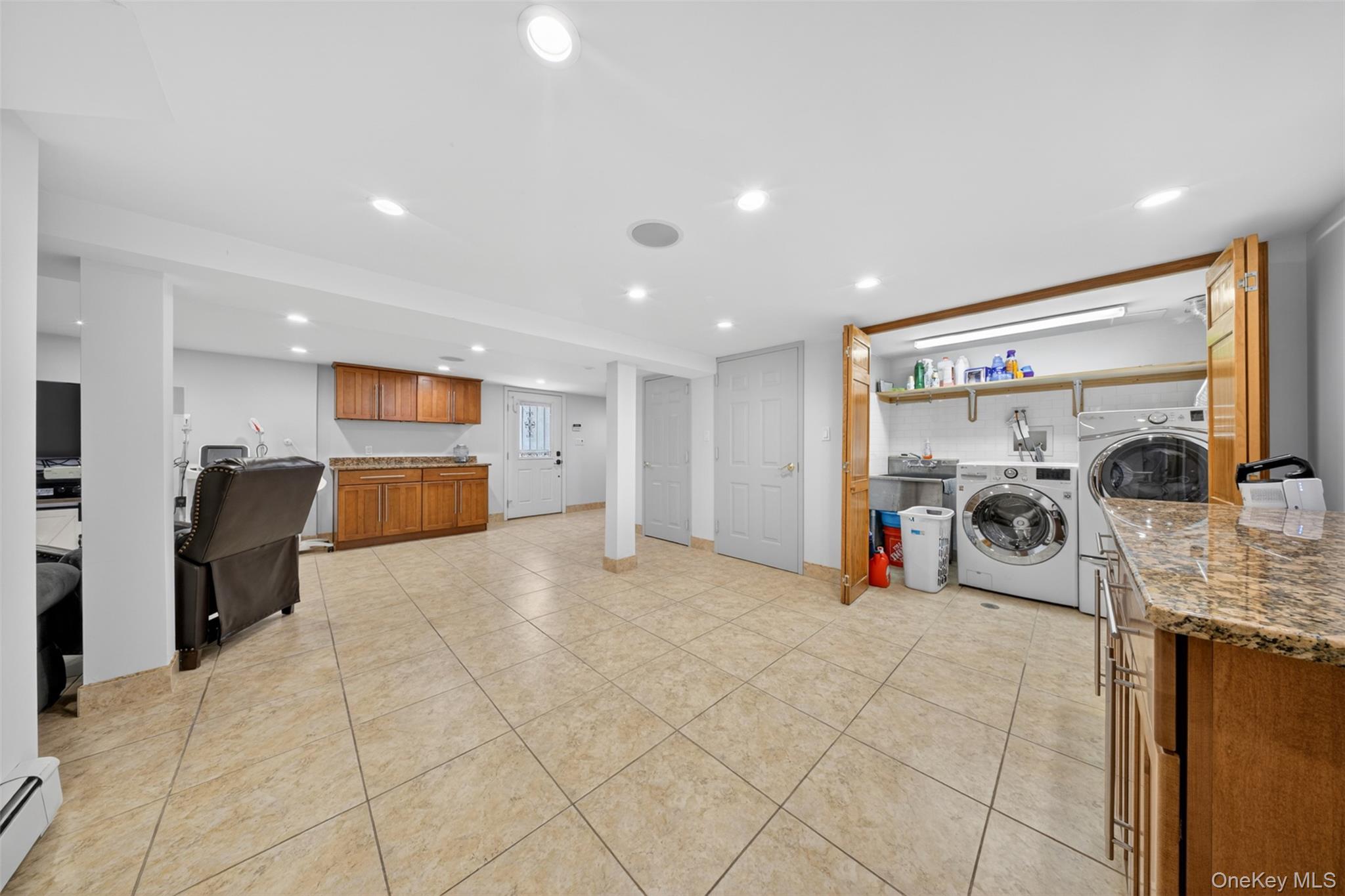 162-11 12th Road Queens, NY 11357 - Photo 30 of 41