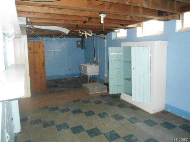 19936 Lichfield Road Detroit, MI 48221 - Photo 11 of 14 DSC01599.JPG