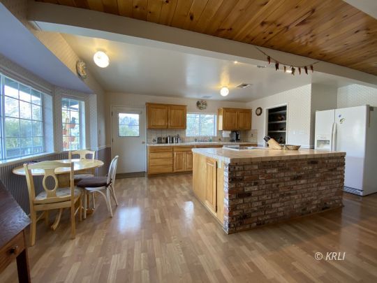 101 Rogers Road Kernville, CA 93238 - Photo 4 of 48 Gallery Image 4