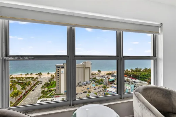 $3,650 | 3000 East Sunrise Boulevard, Unit PHB, Fort Lauderdale, FL 33304