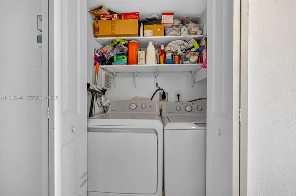 $3,650 | 3000 East Sunrise Boulevard, Unit PHB, Fort Lauderdale, FL 33304