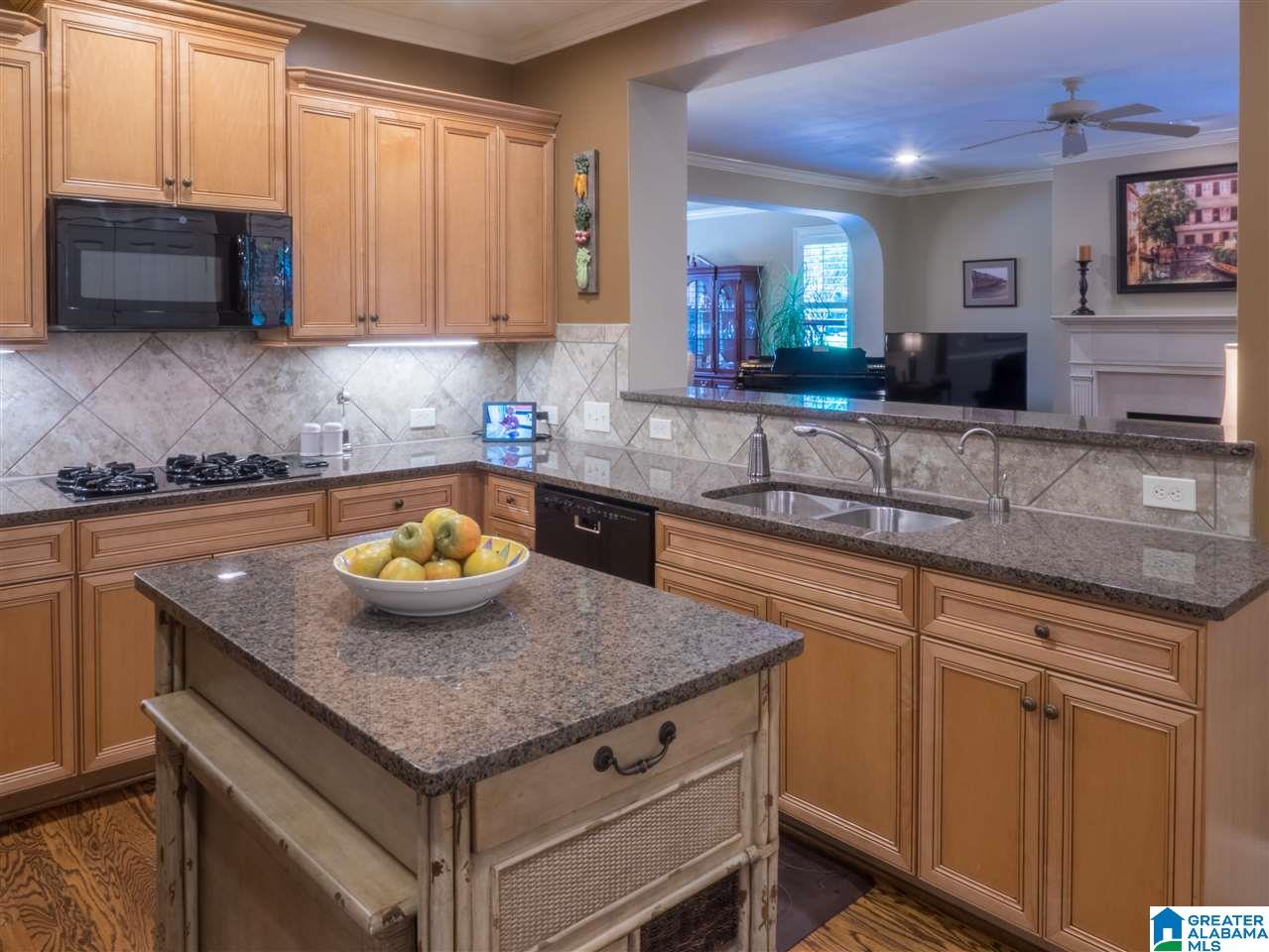5692 Chestnut Trace Birmingham, AL 35244 - Photo 15 of 42