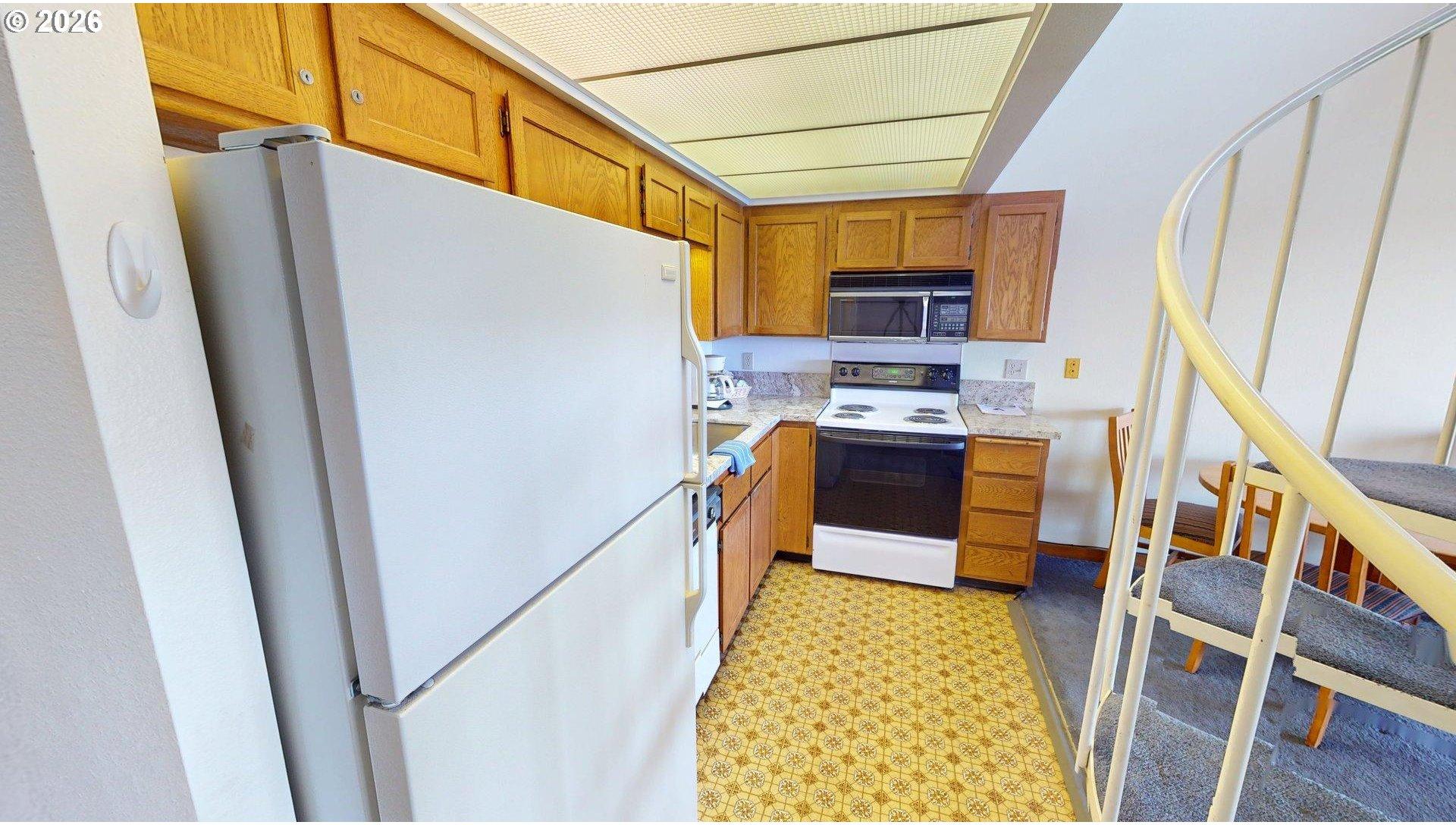 94304 Wedderburn Loop, Unit 429 Gold Beach, OR 97444 - Photo 33 of 37 View