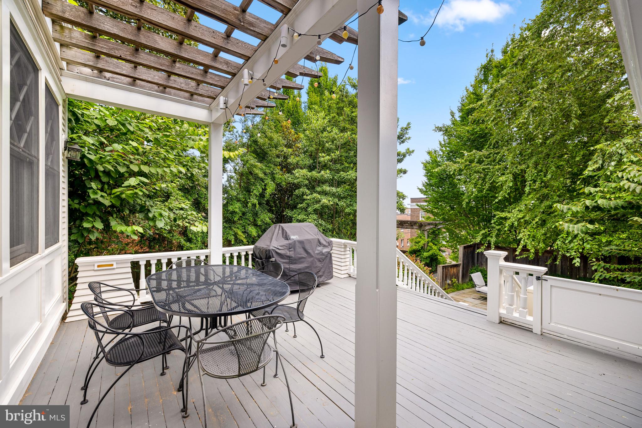 2955 Newark Street Northwest Washington, DC 20008 - Photo 15 of 47 a view of a patio in the balcony