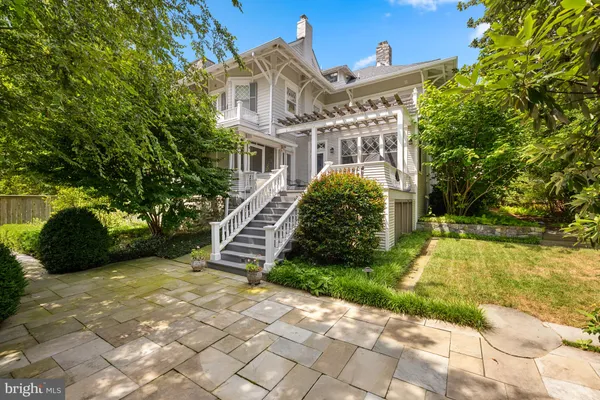 $4,395,000 | 2955 Newark Street Northwest, Washington, DC 20008