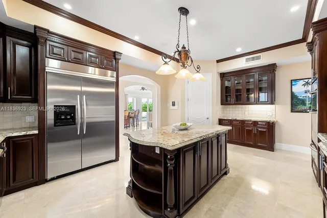 $14,000,000 | 66 South Hibiscus Drive, Miami Beach, FL 33139