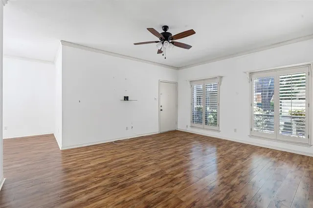 $200,000 | 4320 Bellaire Drive South, Unit 115W, Fort Worth, TX 76109