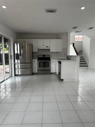 $3,500 | 8417 Northwest 1st Terrace, Miami, FL 33126