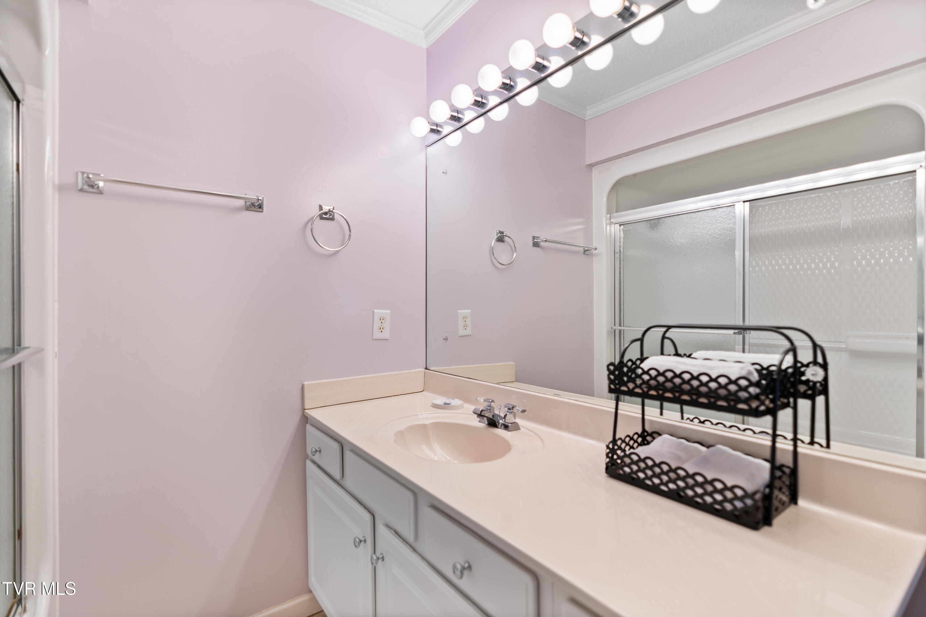 101 Crestview Drive Greeneville, TN 37745 - Photo 23 of 71 DSC08954