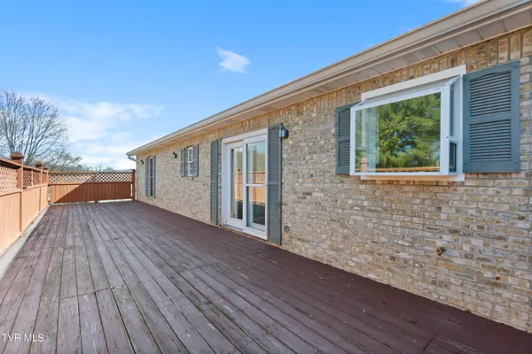 $787,400 | 101 Crestview Drive, Greeneville, TN 37745