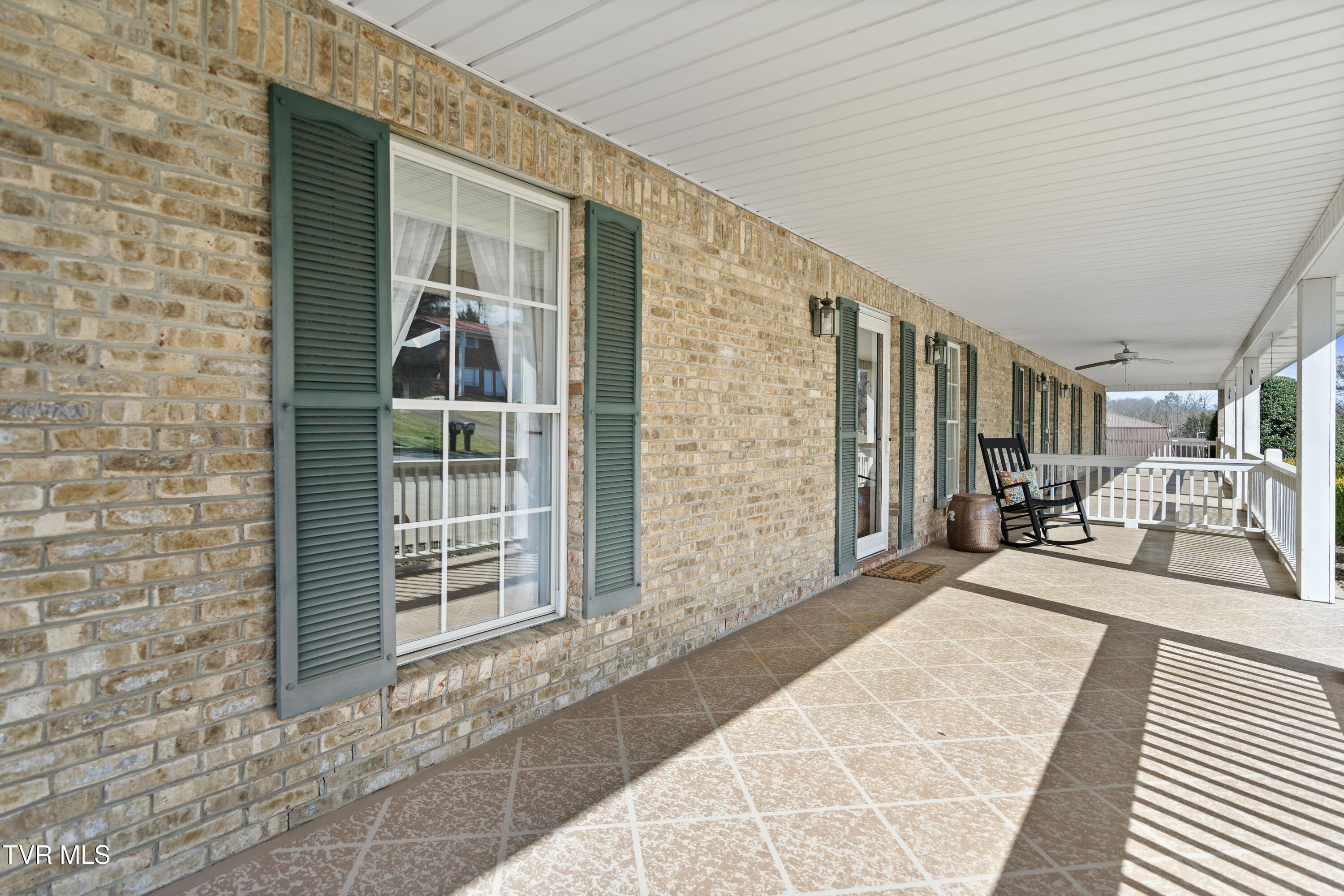 101 Crestview Drive Greeneville, TN 37745 - Photo 36 of 71 DSC08999