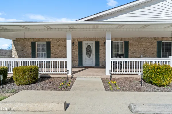 $787,400 | 101 Crestview Drive, Greeneville, TN 37745