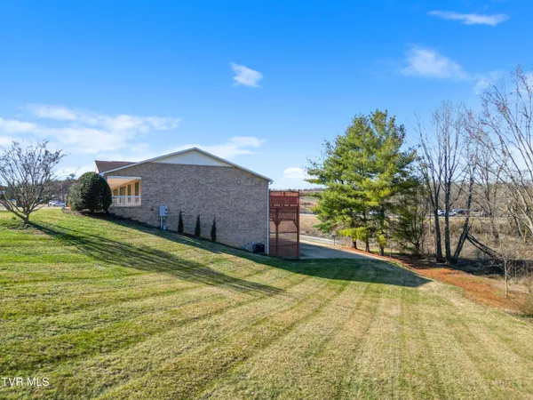 $787,400 | 101 Crestview Drive, Greeneville, TN 37745
