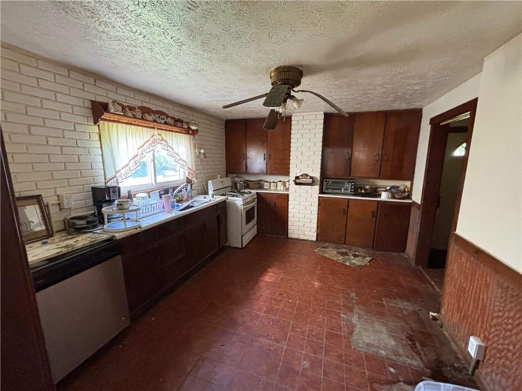 512 North 5th Street Apollo, PA 15613 - Photo 24 of 30