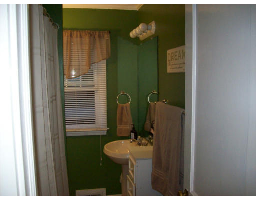 614 Granby Road Chicopee, MA 01013 - Photo 17 of 23 Gallery Image 17