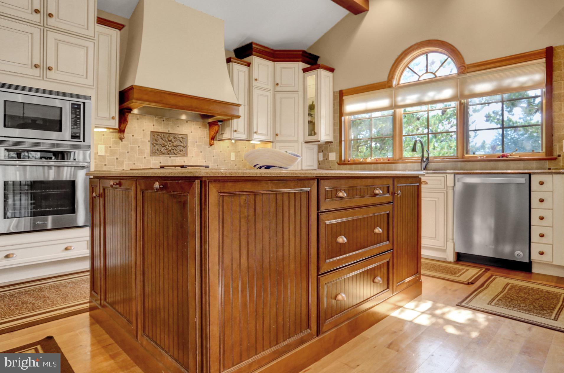 298 Heffner Road Wernersville, PA 19565 - Photo 21 of 58