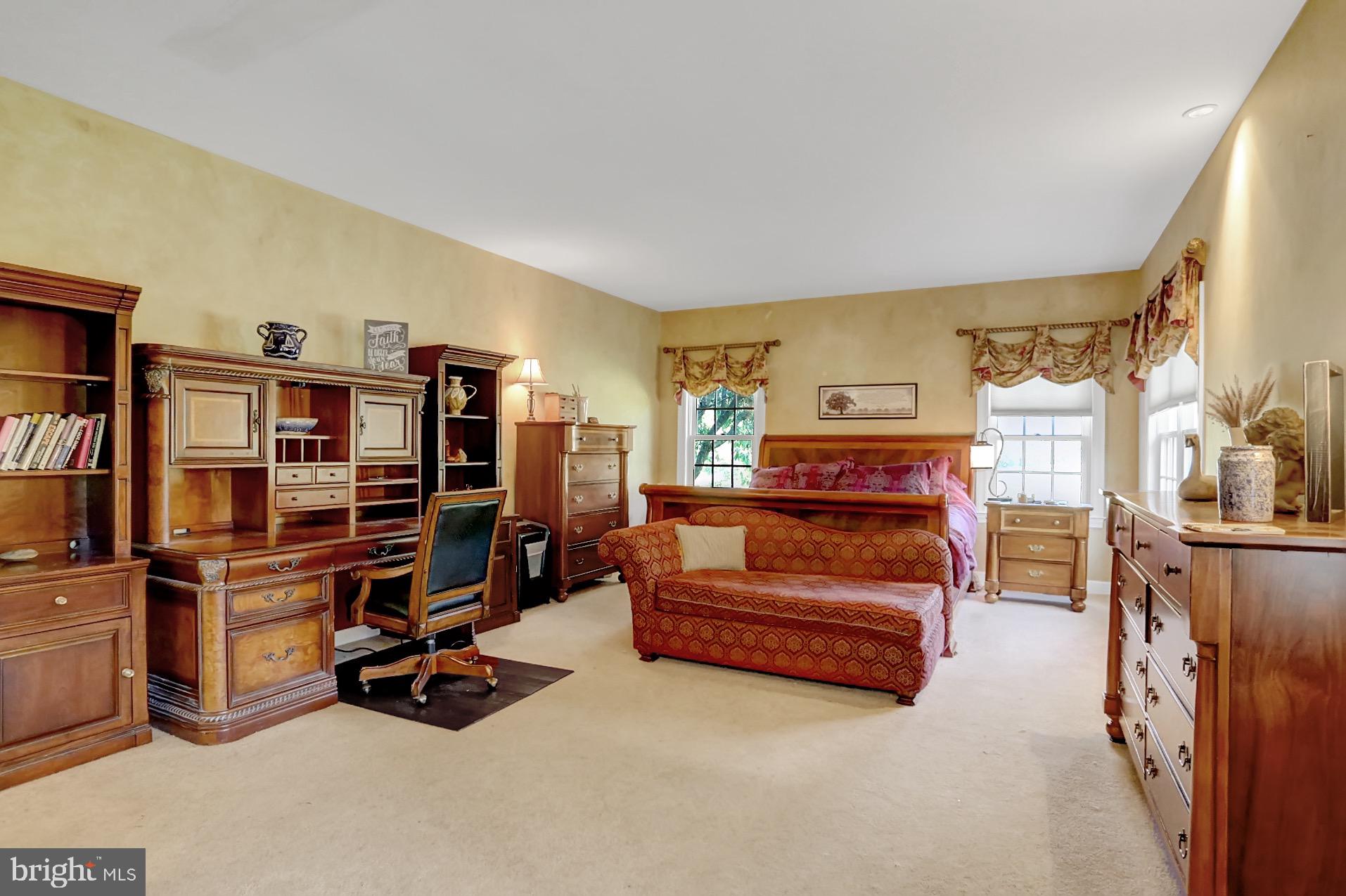 298 Heffner Road Wernersville, PA 19565 - Photo 32 of 58 1st Floor Master Suite