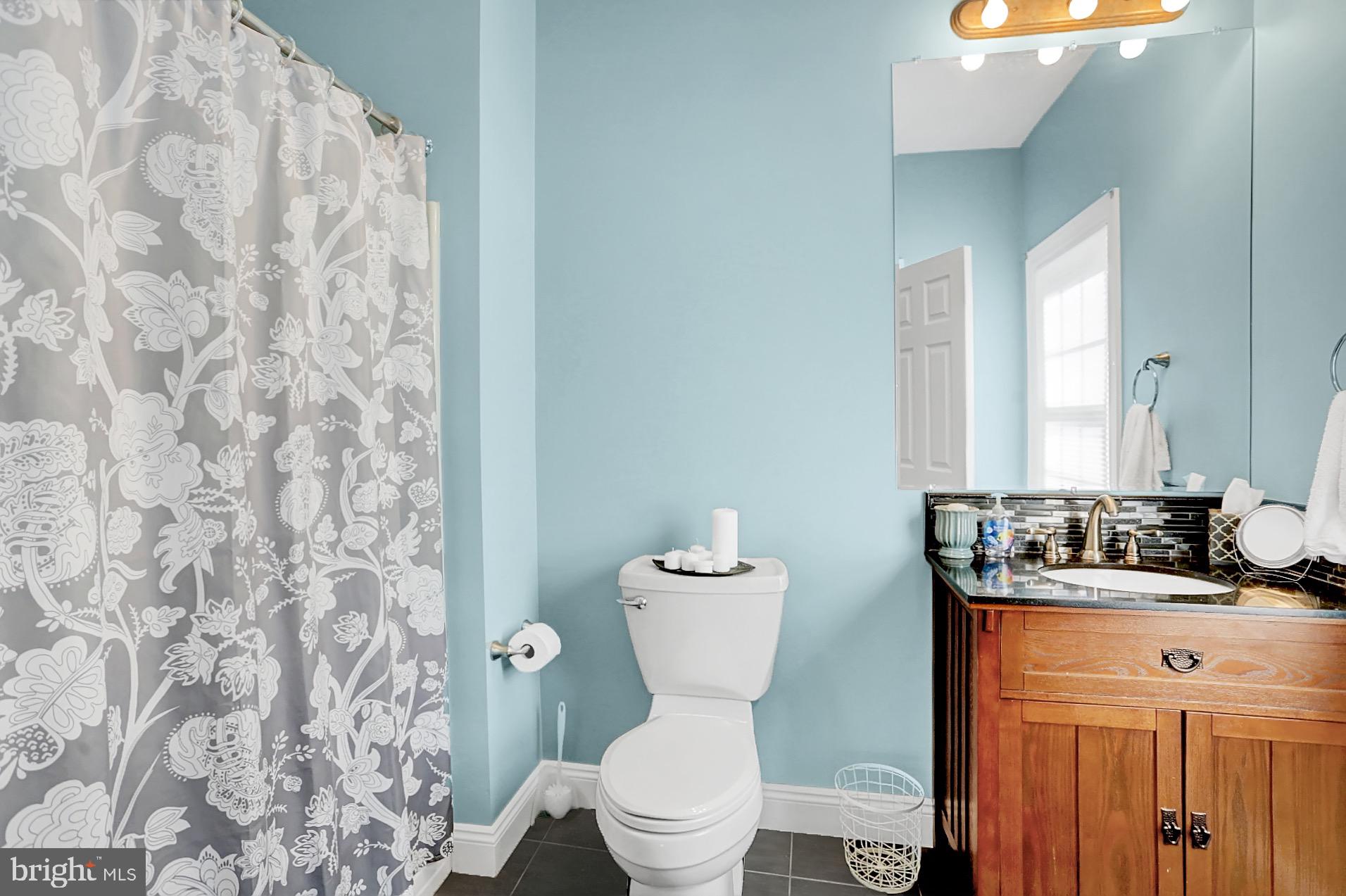 298 Heffner Road Wernersville, PA 19565 - Photo 41 of 58 Junior Suite with Full Bath