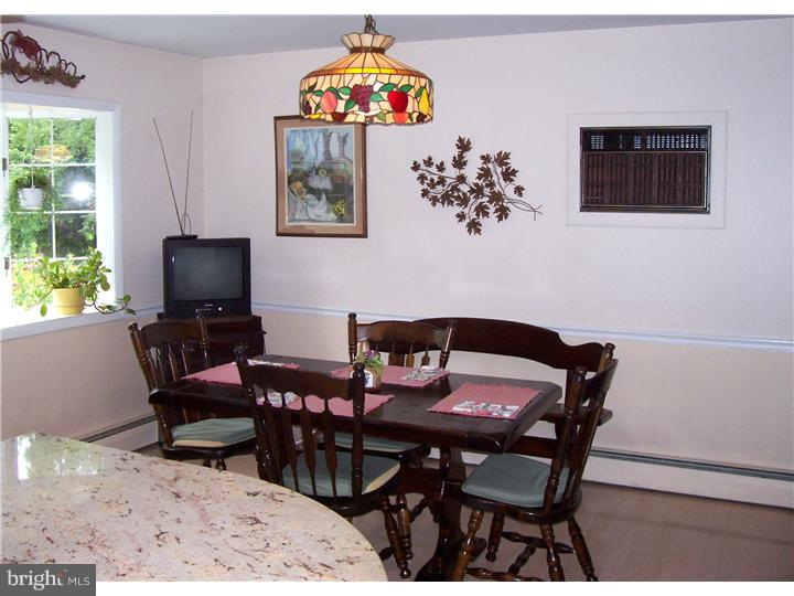47 Bright Road Hatboro, PA 19040 - Photo 7 of 21 Breakfast Room