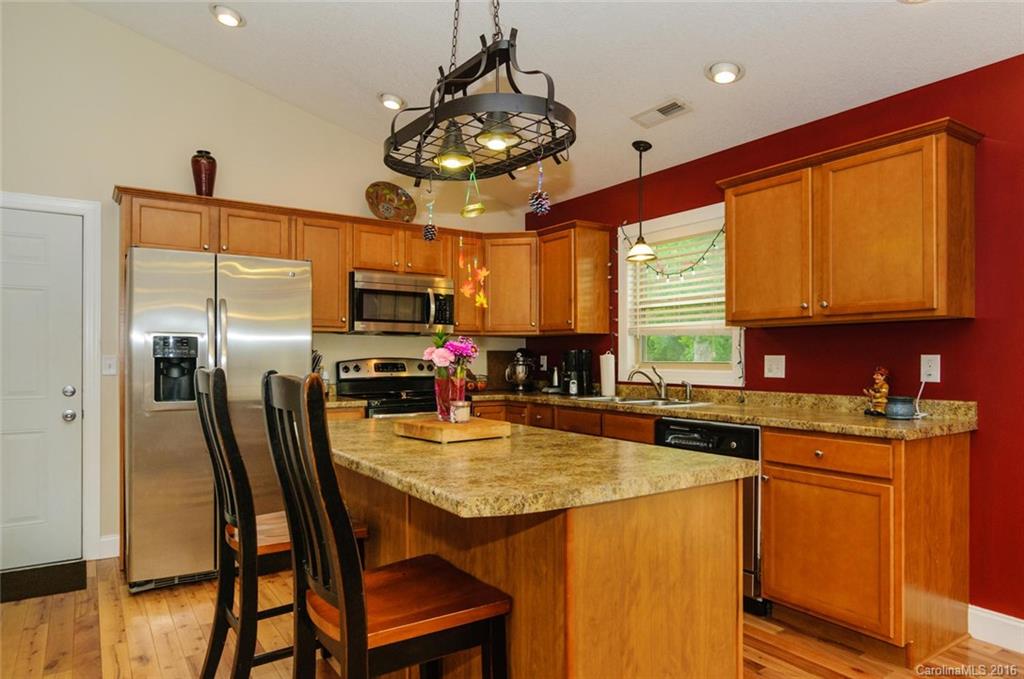 455 Liberty Road Candler, NC 28715 - Photo 13 of 23 Gallery Image 13