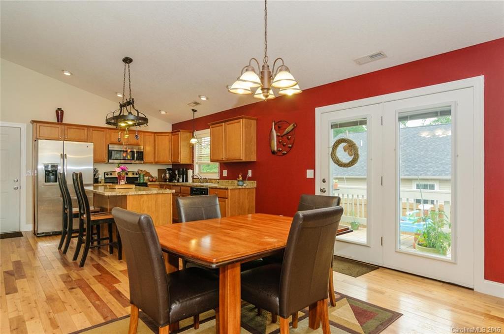 455 Liberty Road Candler, NC 28715 - Photo 10 of 23 Gallery Image 10