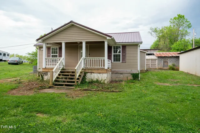 $389,500 | 110 Ferry Road, Unit 3, Surgoinsville, TN 37873