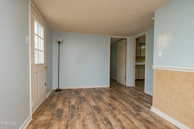 $389,500 | 110 Ferry Road, Unit 3, Surgoinsville, TN 37873