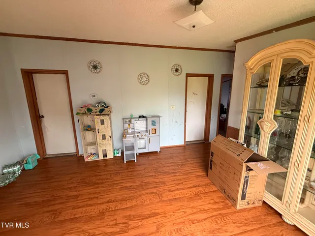 $389,500 | 110 Ferry Road, Unit 3, Surgoinsville, TN 37873