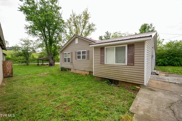 $389,500 | 110 Ferry Road, Unit 3, Surgoinsville, TN 37873