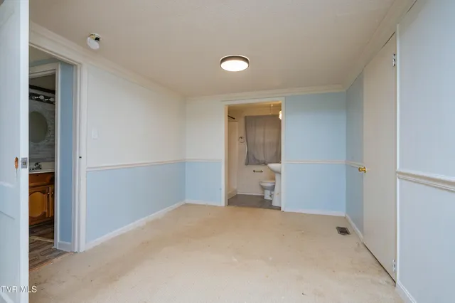 $389,500 | 110 Ferry Road, Unit 3, Surgoinsville, TN 37873