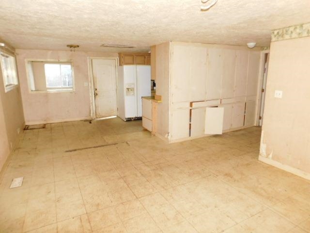 2545 Fisher Road Northeast Salem, OR 97305 - Photo 7 of 19 Gallery Image 7