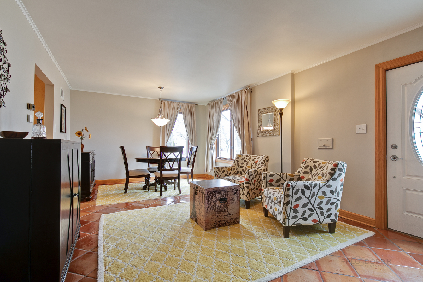 425 East Rockland Road Libertyville, IL 60048 - Photo 2 of 18