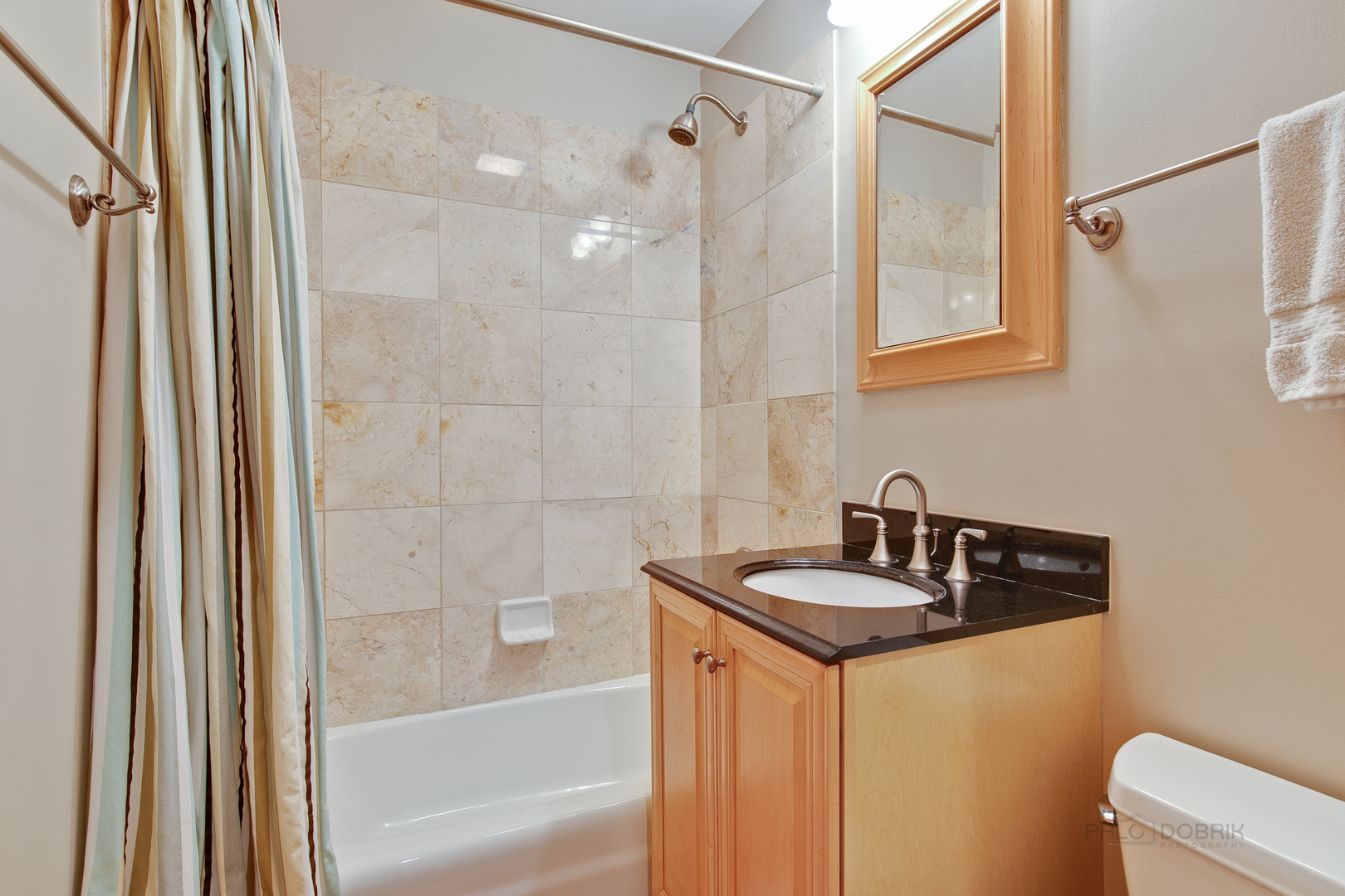 425 East Rockland Road Libertyville, IL 60048 - Photo 15 of 18