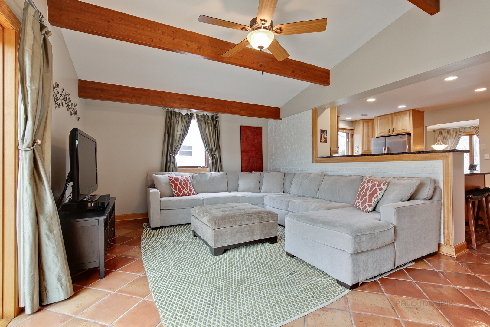 425 East Rockland Road Libertyville, IL 60048 - Photo 8 of 18