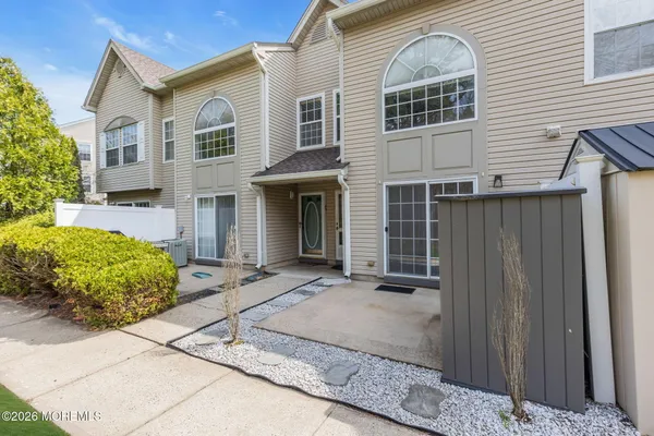 $369,000 | 45 Dover Court, Tinton Falls, NJ 07712