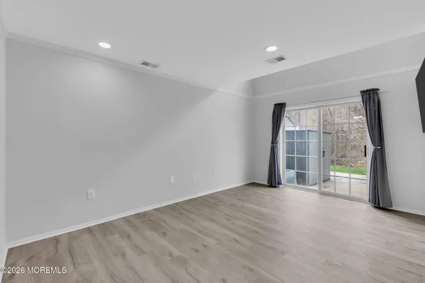 $369,000 | 45 Dover Court, Tinton Falls, NJ 07712