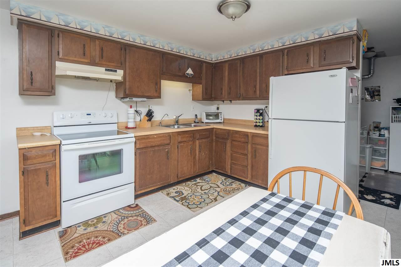 6256 North Lake Road Brooklyn, MI 49230 - Photo 5 of 33 Photo 5