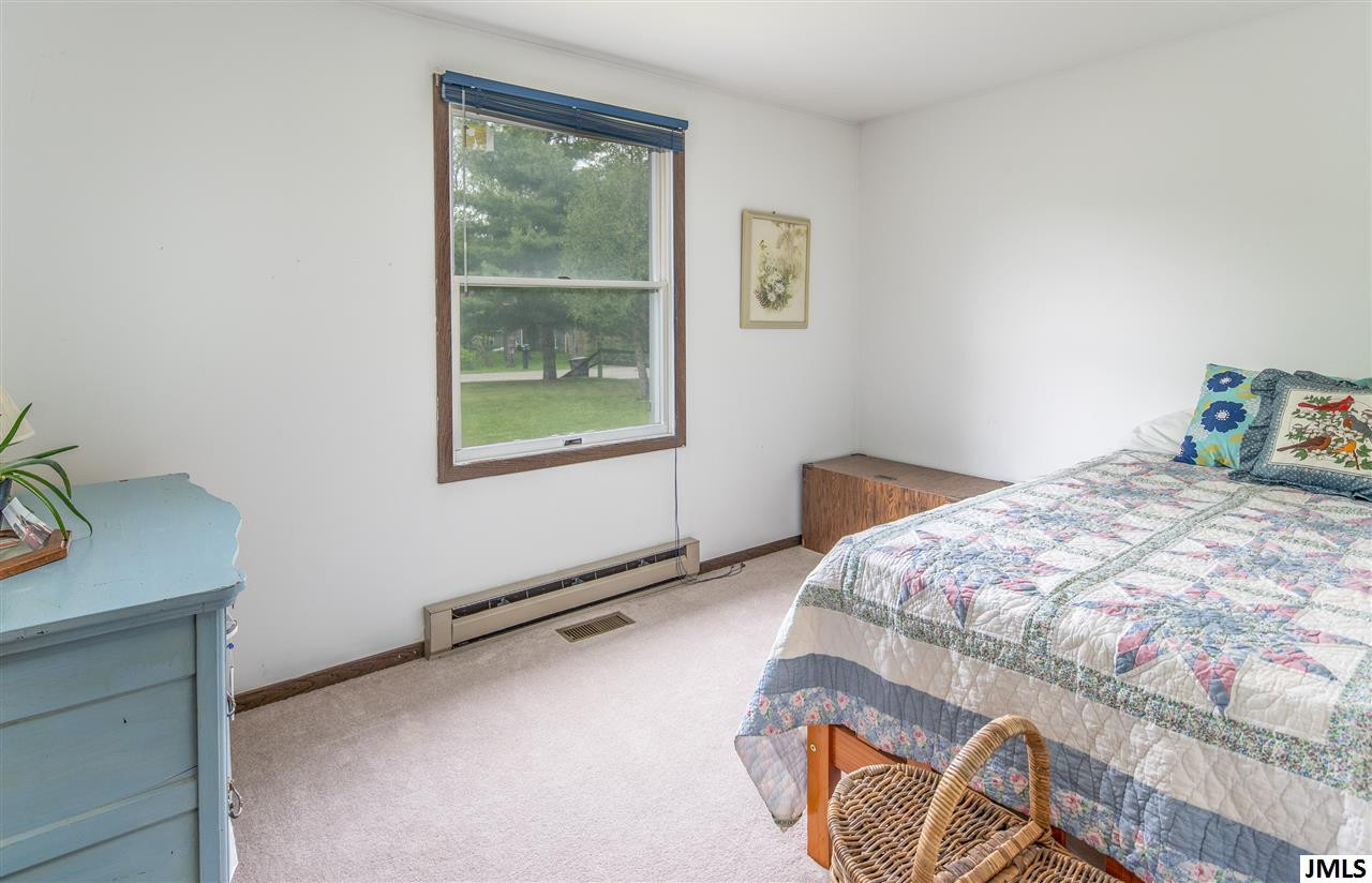 6256 North Lake Road Brooklyn, MI 49230 - Photo 8 of 33 Photo 8