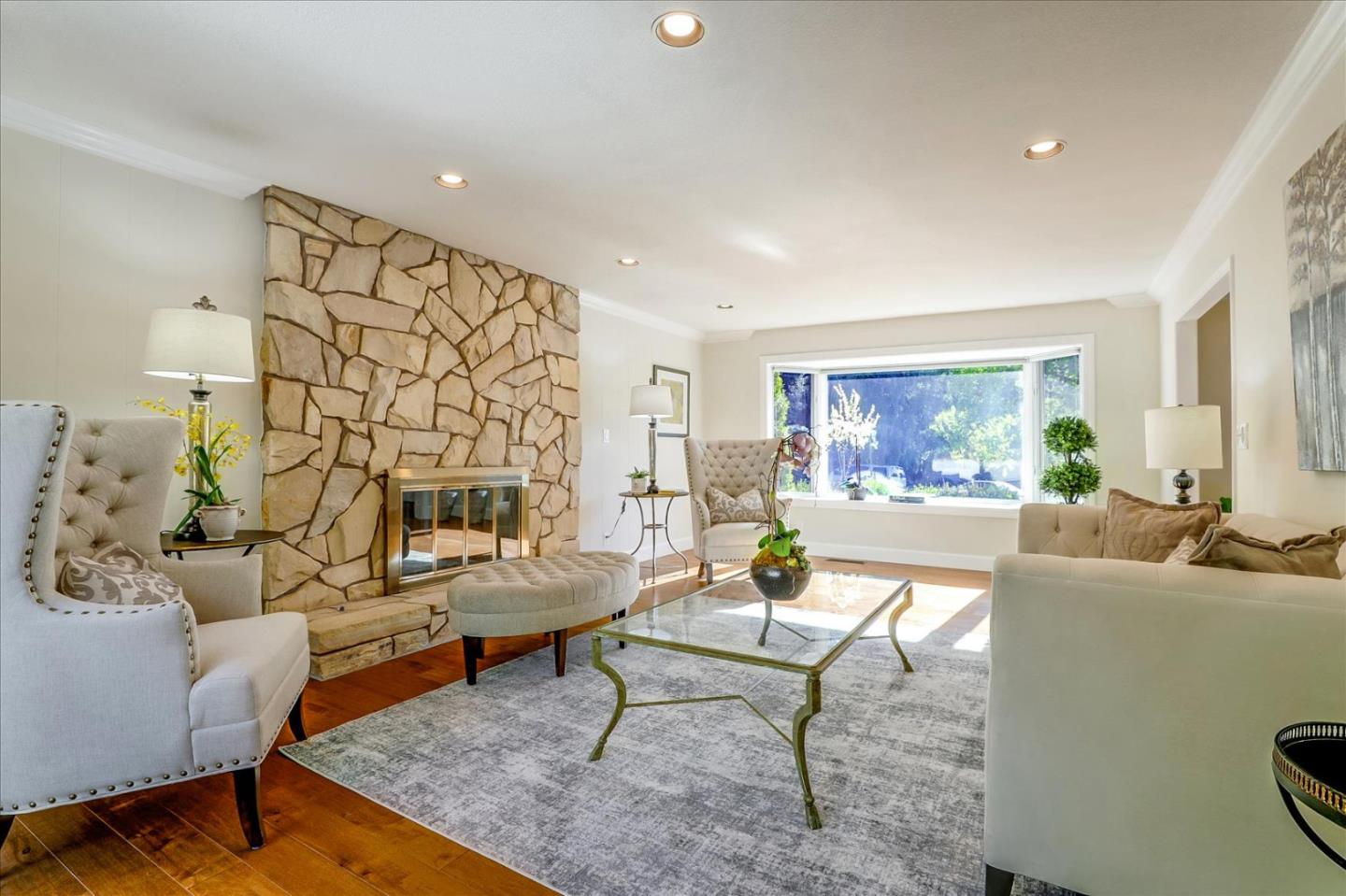 1262 Chateau Drive San Jose, CA 95120 - Photo 21 of 57 a living room with furniture and a potted plant