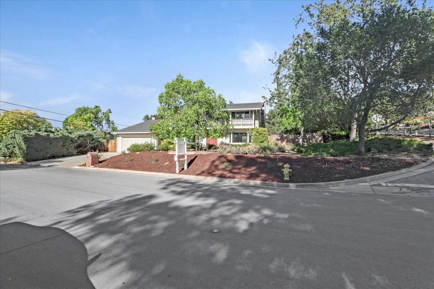 1262 Chateau Drive San Jose, CA 95120 - Photo 4 of 57